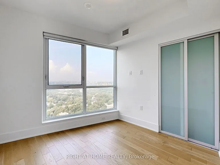 585 Bloor St E #3115 — Photo 13