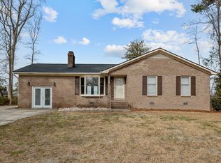 340 Circle Dr, Greenville, NC 27858