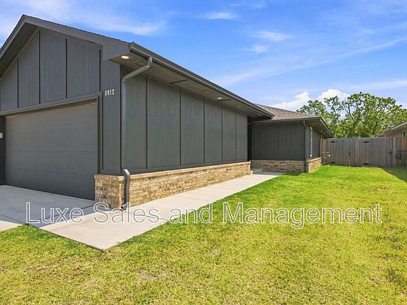 2nd image of 8012 NW 110th Dr