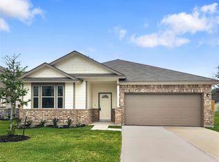 208 Bryan Way, Angleton, TX 77515
