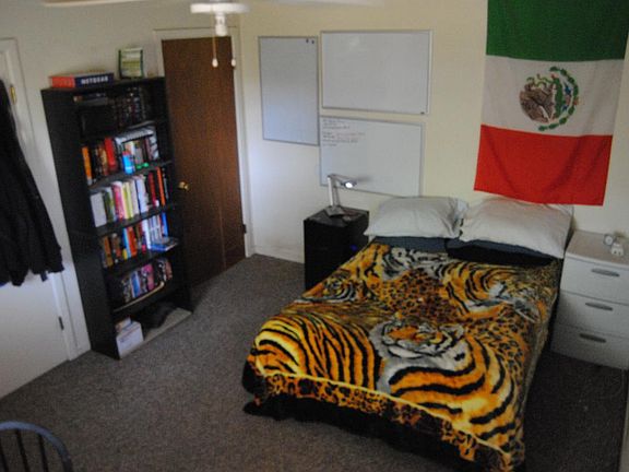 SE Bedroom