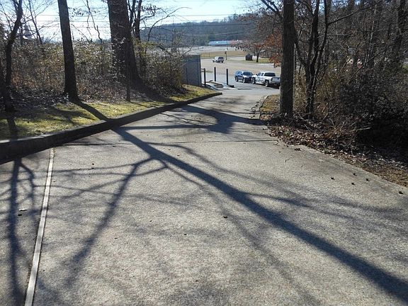 4th image of 4922 Dayton Blvd