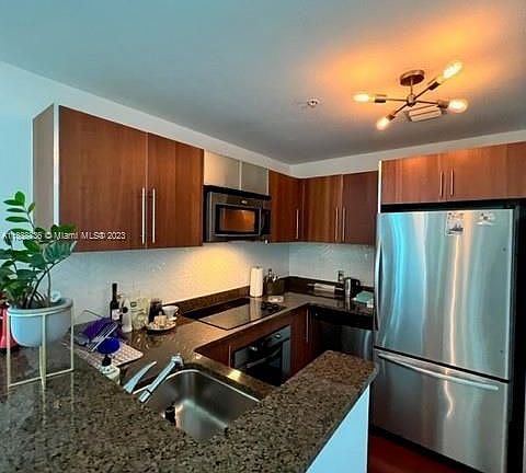 5th image of 300 S Biscayne Blvd APT 1811