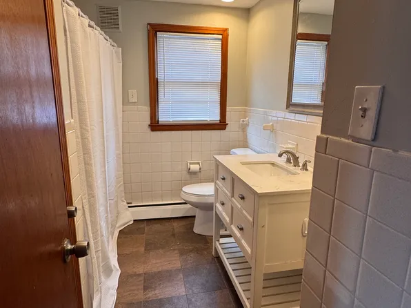 166 Ellis St #1, New Britain, CT 06051