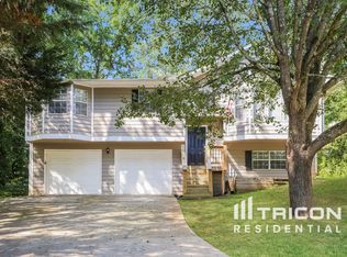 1125 Riverside Trce, Sugar Hill, GA 30518