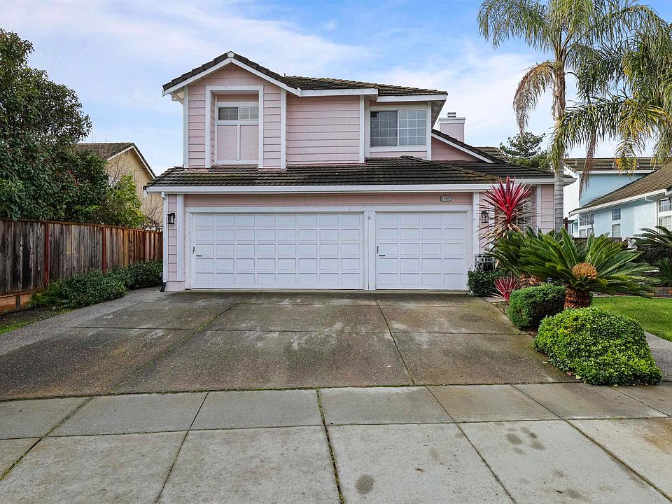 1st image of 33687 Pereira Ct
