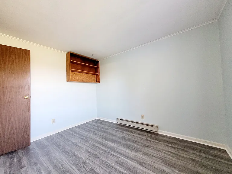 29 Maywood Ave — Photo 12