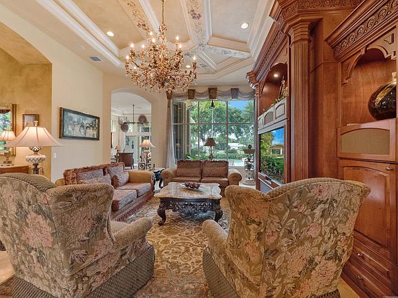 111sunestaCoveLivingrm