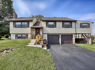 180 Bender Rd, Lancaster, PA 17603