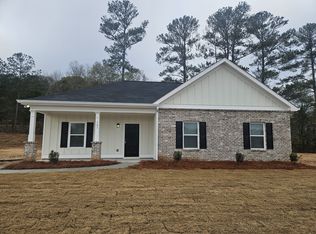 151 Charlotte Cir, Statham, GA 30666