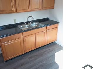 12 S West Blvd APT 3, Vineland, NJ 08360