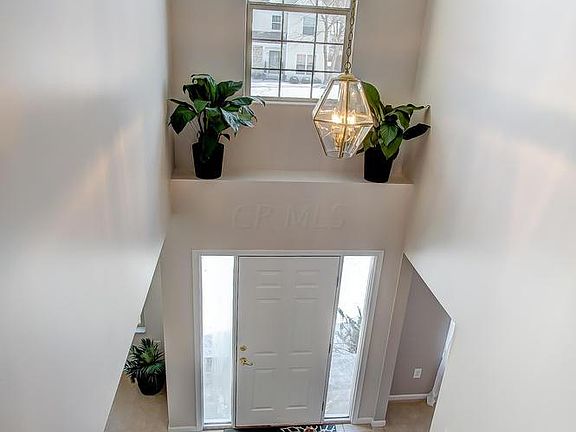 4th image of 1137 Bergenia Dr