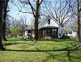 2nd image of 25491 Oakdale Dr