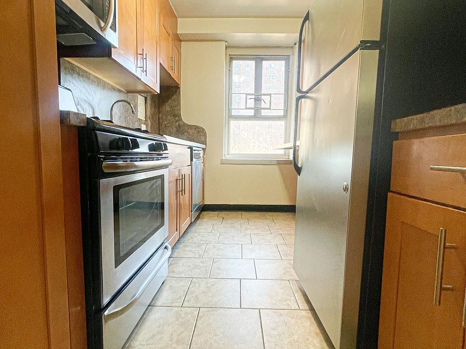 18802 64th Ave, Fresh Meadows, NY 11365 Zillow