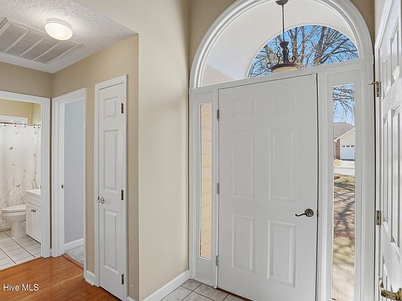 4th image of 3026 Weatherby Court