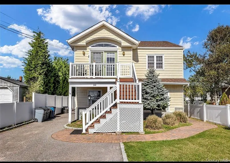50 E Beach Promenade photo 1