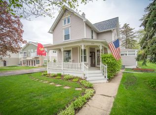 1019 State St, Union Grove, WI 53182