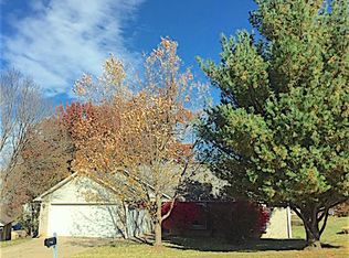2903 Gene Dr, Columbia, MO 65202