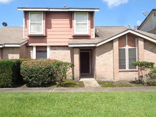 1st image of 1875 Country Village Blvd Unit B