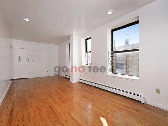 3rd image of 962-964 Saint Nicholas Ave #6D