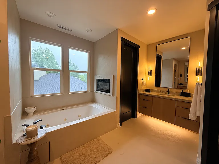 1544 E Fort Rd — Photo 35