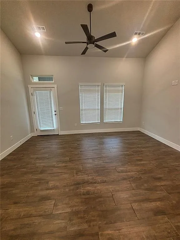471 Azurite Rd — Photo 3