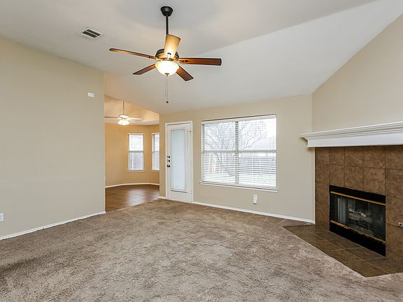5th image of 1037 Harriman Dr