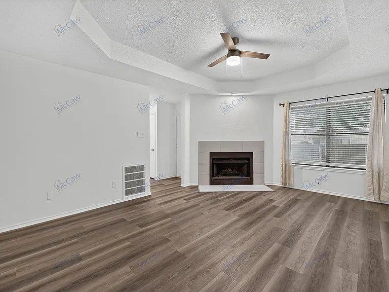 2813 Newkirk Ct — Photo 3