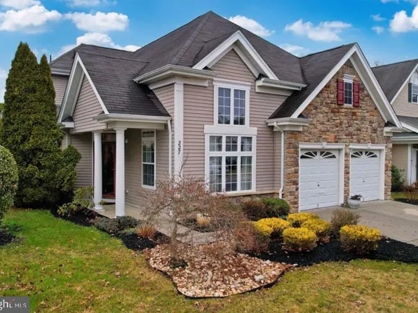 227 Lander Rd, Egg Harbor Township, NJ 08234