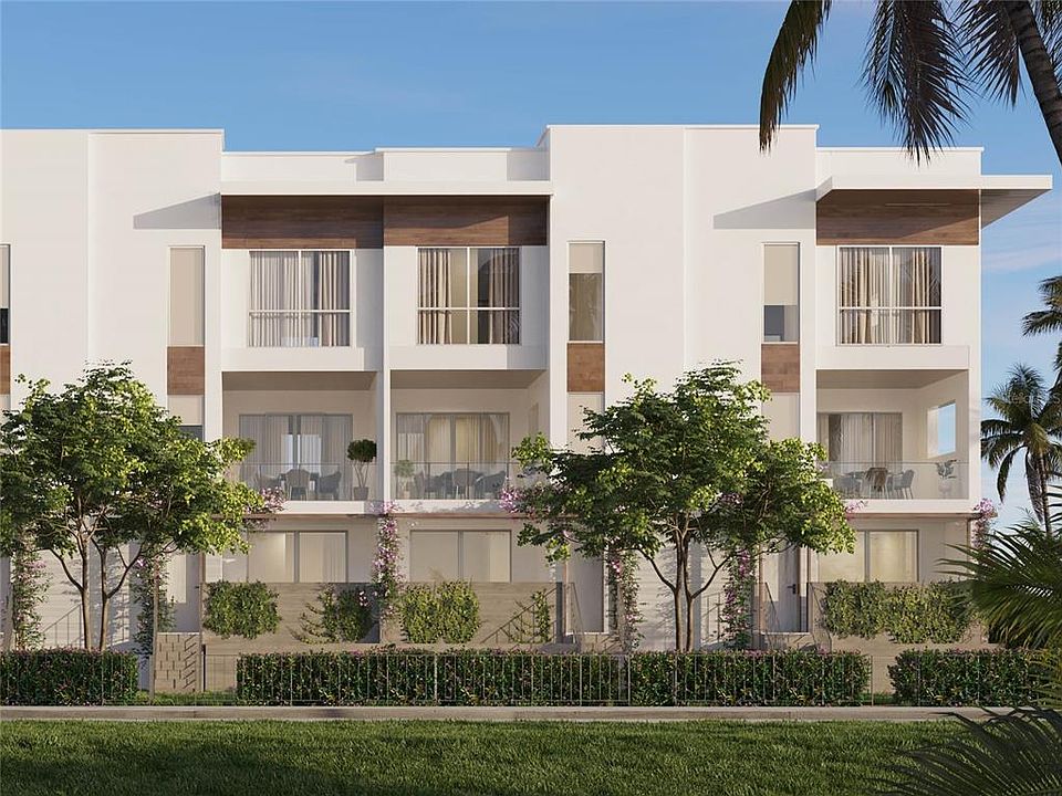 1st image of 1028 Sunset Point Rd #R4