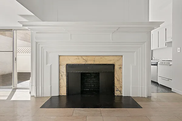 Rented by Brown Harris Stevens | media 4