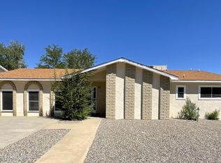 3202 Crestridge Dr, Farmington, NM 87401