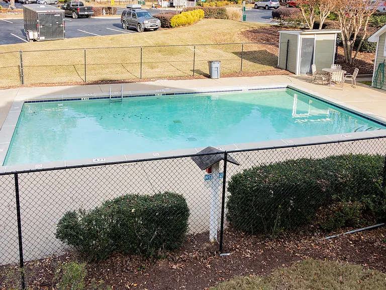 Twin Springs Apartments — Photo 20