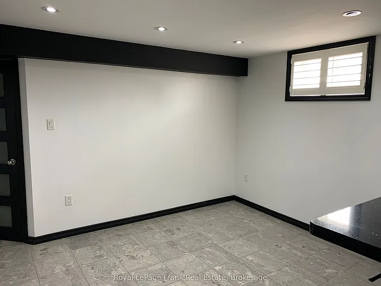 243 Huron St #4 — Photo 7