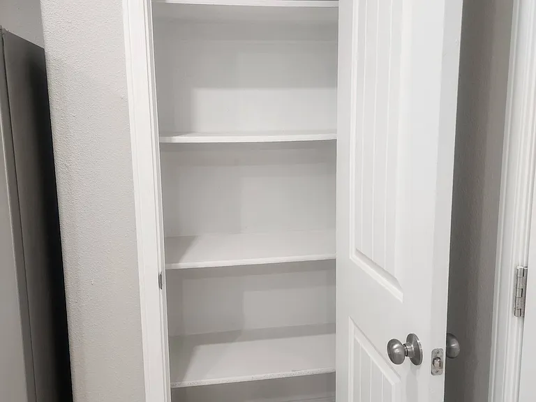 607 Lynn Ave — Photo 12