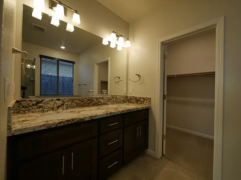 3158 Golden Trail St — Photo 14