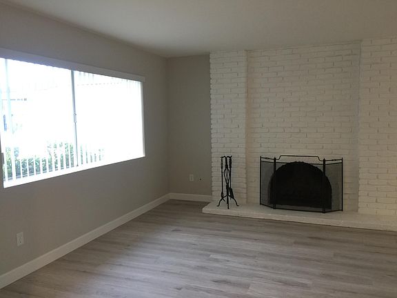 5th image of 2358 W 231st St