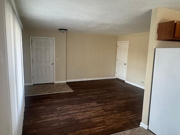 2nd image of 6817 Fremont Pike APT 4