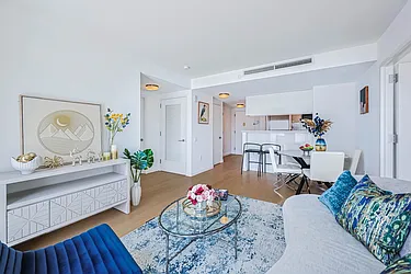 138-35 39th Avenue, #4B