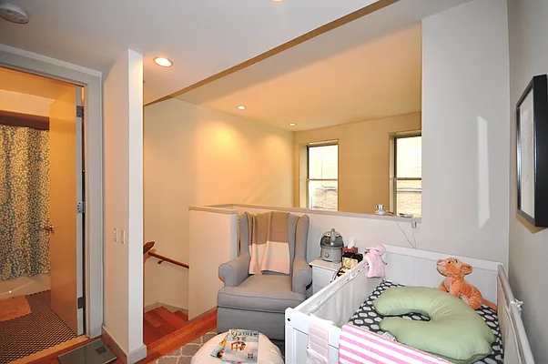 Rented by Corcoran | media 16