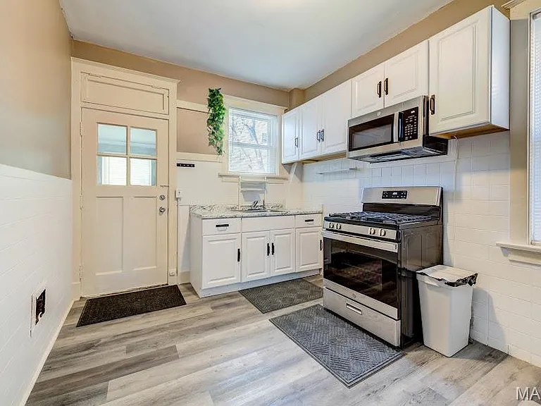 4273 Oleatha Ave — Photo 6