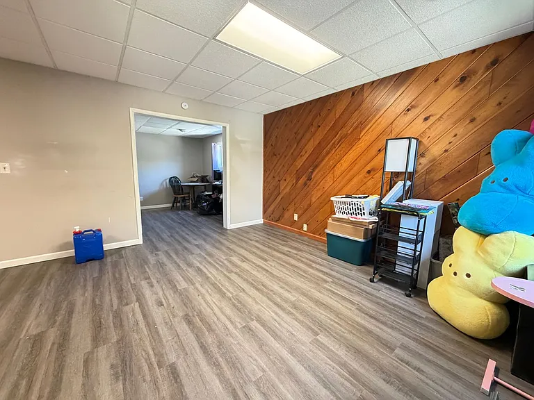 1701 Baxter Ave — Photo 5