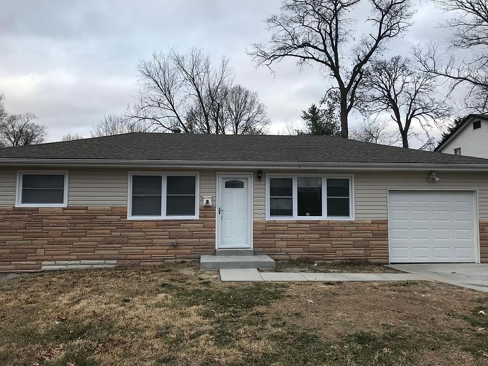 1st image of 9607 Flora Ave
