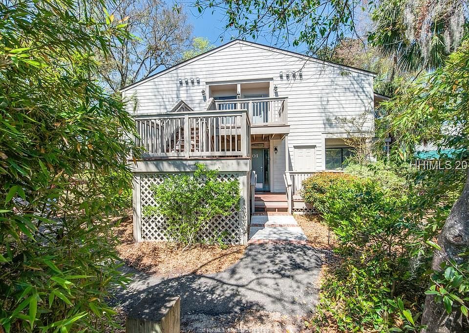 1st image of 102 Cordillo Pkwy #102
