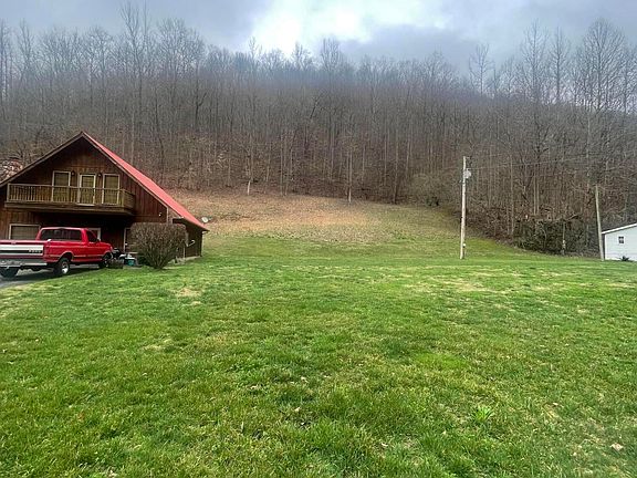 2nd image of 143 Trace Branch Rd