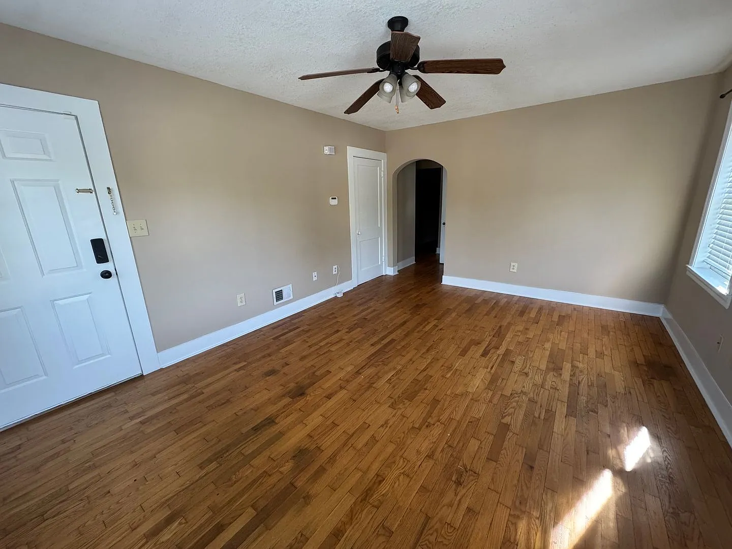 710 Cabell Drive — Photo 3