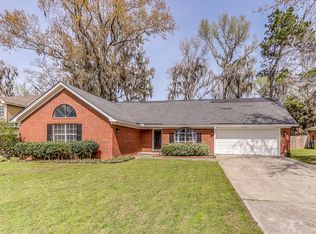 122 E Sagebrush Ln, Savannah, GA 31419