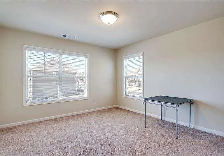 4215 Miramount Overlook — Photo 33