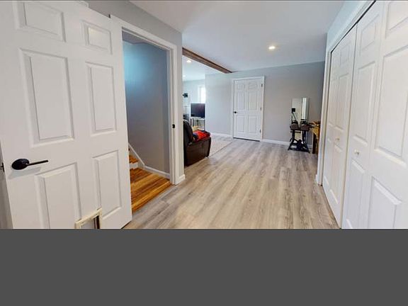 5th image of 15 Saint James Pl