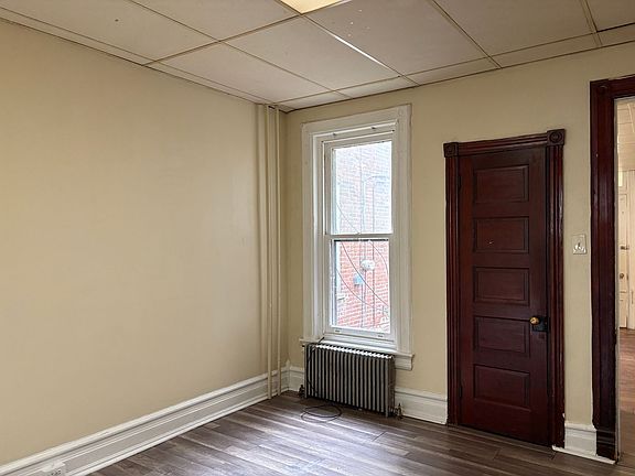 5th image of 1233 W Chew St #1